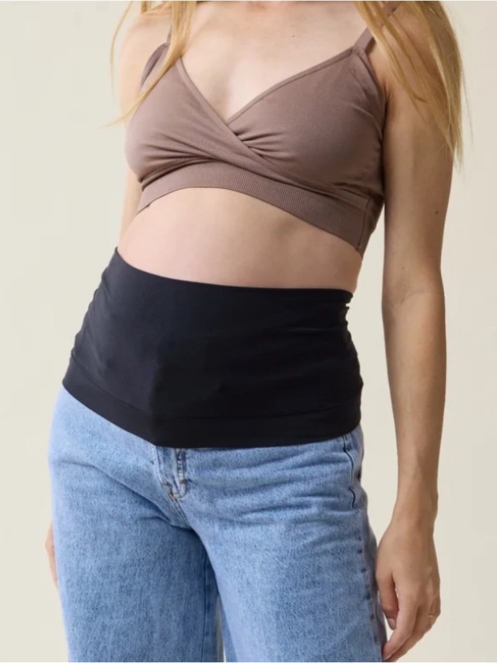 Ingrid + Isabel Bellaband The Original Pregnancy Belly Band in Black